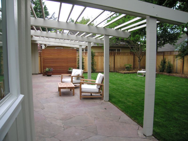 Arbor Bench Installation in Conroe, TX